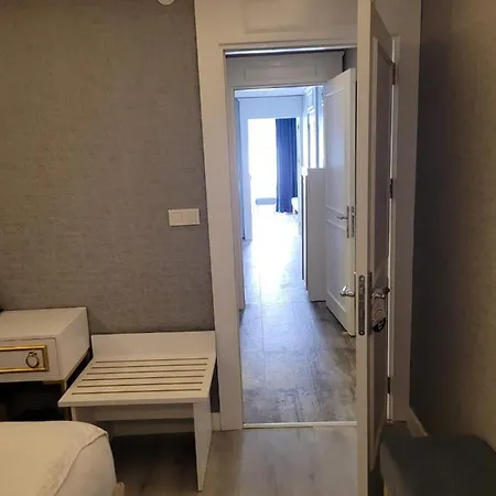 Mr Beyaz Hotel Istanbul