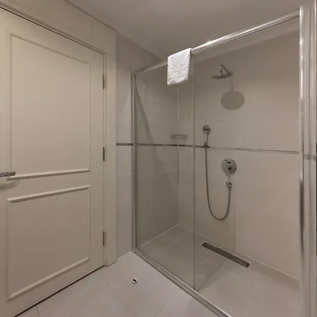 Hotel Mr Beyaz Sisli 4*